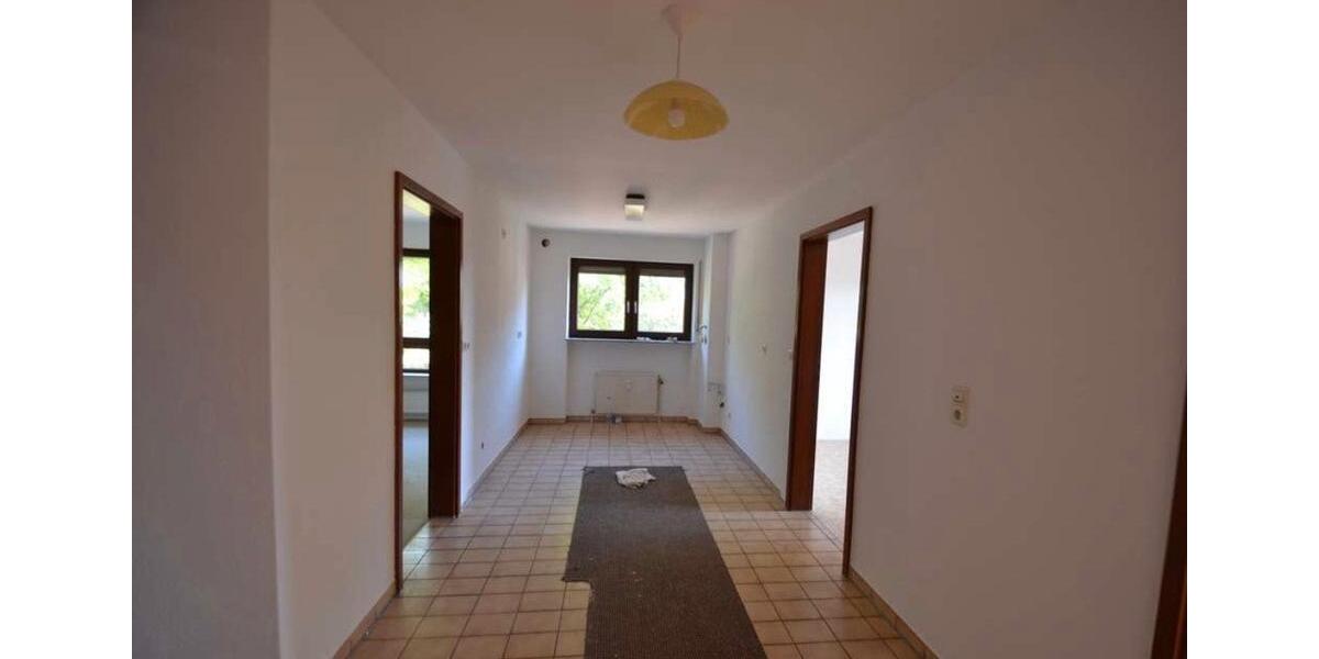 Etagenwohnung Waiblingen - 3.5 Zimmer, 73 m&sup2;, 1.100&euro; | Angebot:27565772