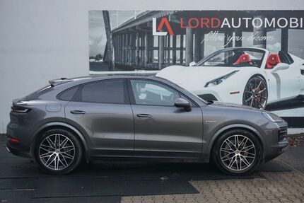 Porsche Cayenne 11.500 km 91.888 &euro; Stuttgart 70499