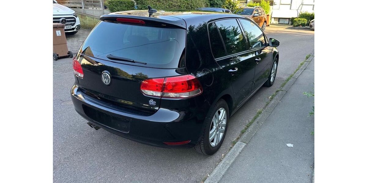 VW Golf 254.154 km 6.400 &euro; Neuhausen 73765