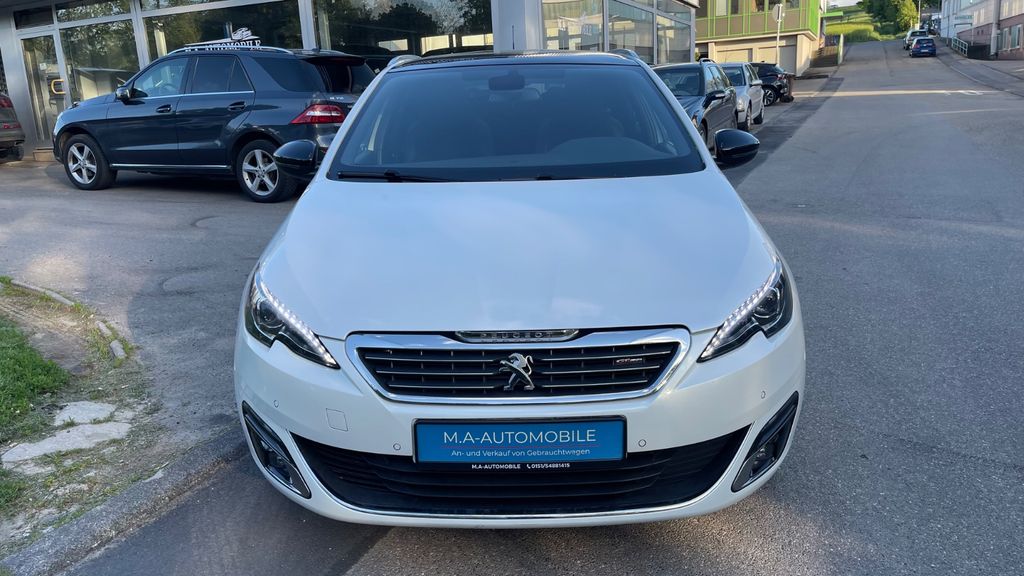 Peugeot 308 130.000 km 5.990 &euro; Marbach am Neckar 71672