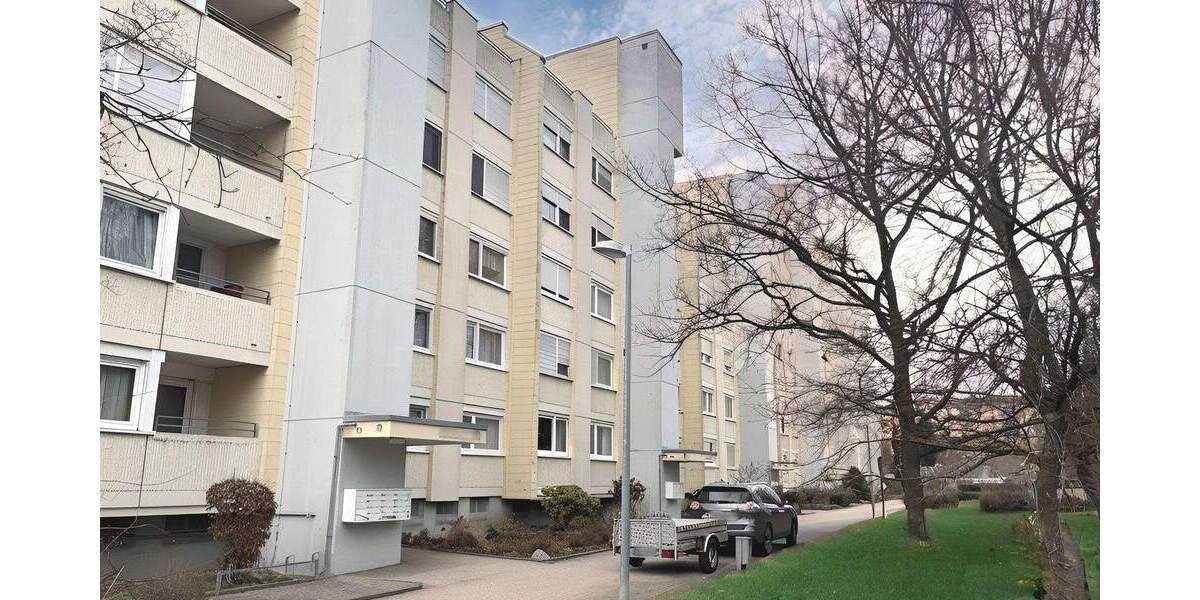 Etagenwohnung Sindelfingen Nord - 3 Zimmer, 83 m&sup2;, 305.000&euro; | Angebot:25877057