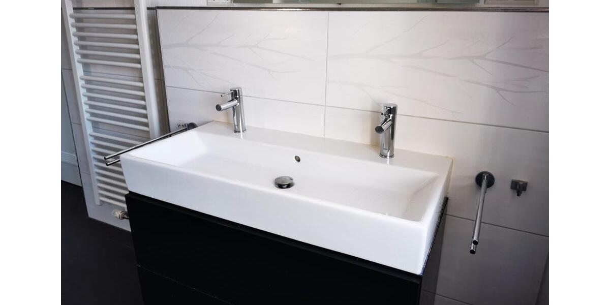 Etagenwohnung Stuttgart Feuerbach - 5 Zimmer, 120 m&sup2;, 2.200&euro; | Angebot:25993665