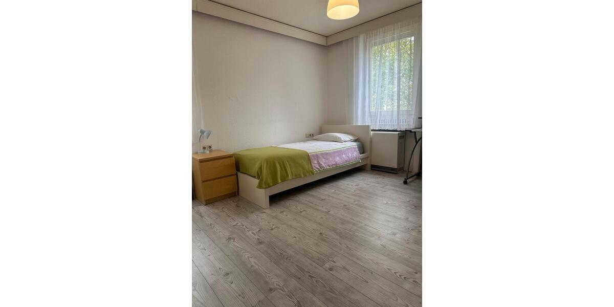 Etagenwohnung Stuttgart Vaihingen - 1 Zimmer, 18 m&sup2;, 650&euro; | Angebot:27584396