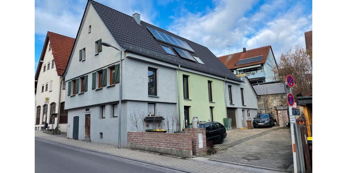 Mehrfamilienhaus, Wohnhaus Ludwigsburg Hoheneck - 20 Zimmer, 300 m&sup2;, 1.000.000&euro; | Angebot:25823883