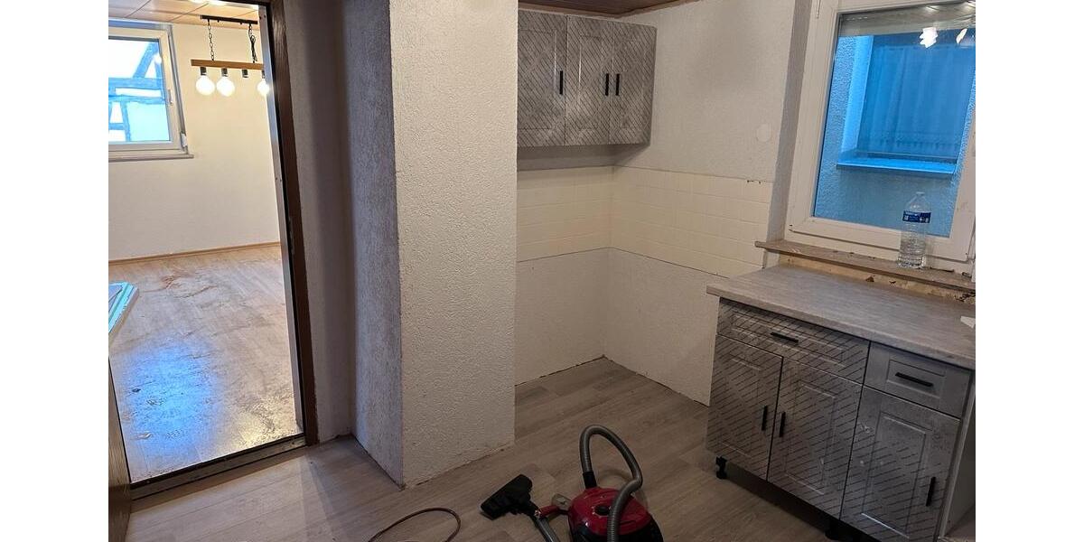 Etagenwohnung Eberdingen - 3 Zimmer, 80 m&sup2;, 1.000&euro; | Angebot:24414396