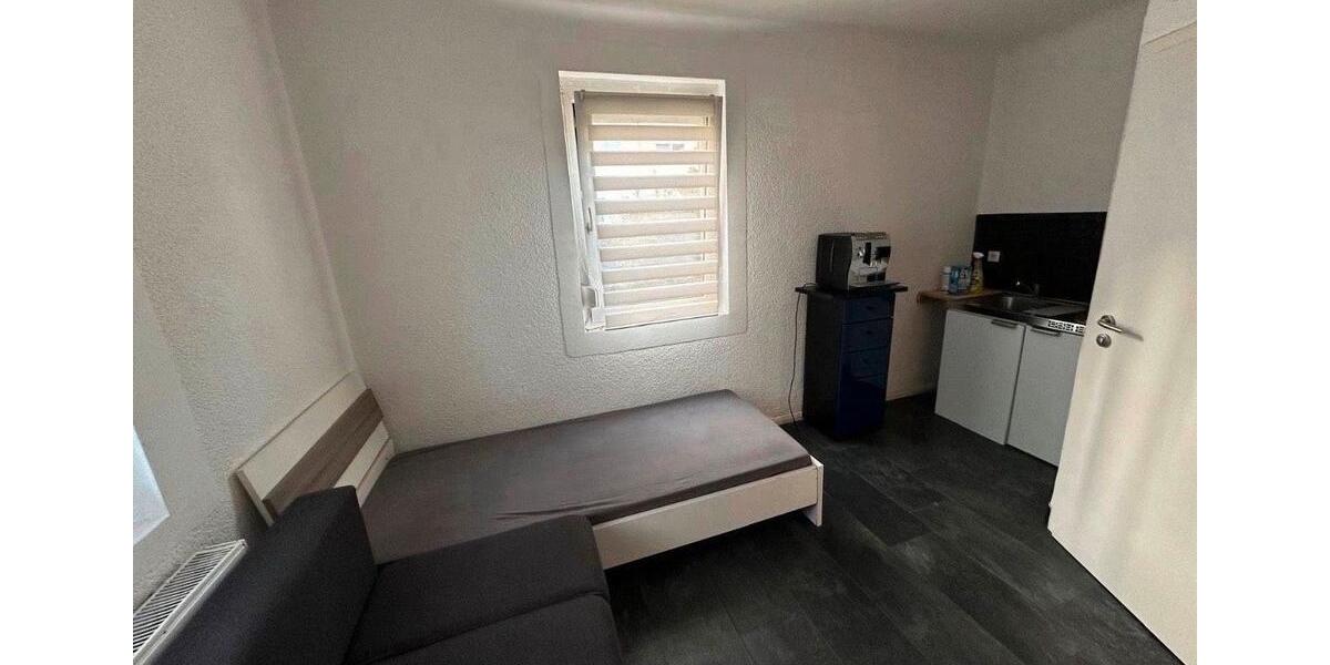 Etagenwohnung Leonberg - 1 Zimmer, 18 m&sup2;, 750&euro; | Angebot:25312633