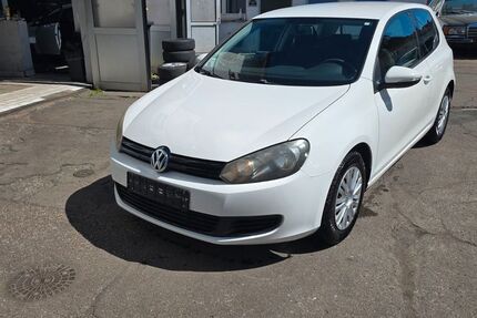VW Golf 158.000 km 4.550 &euro; Möglingen 71696