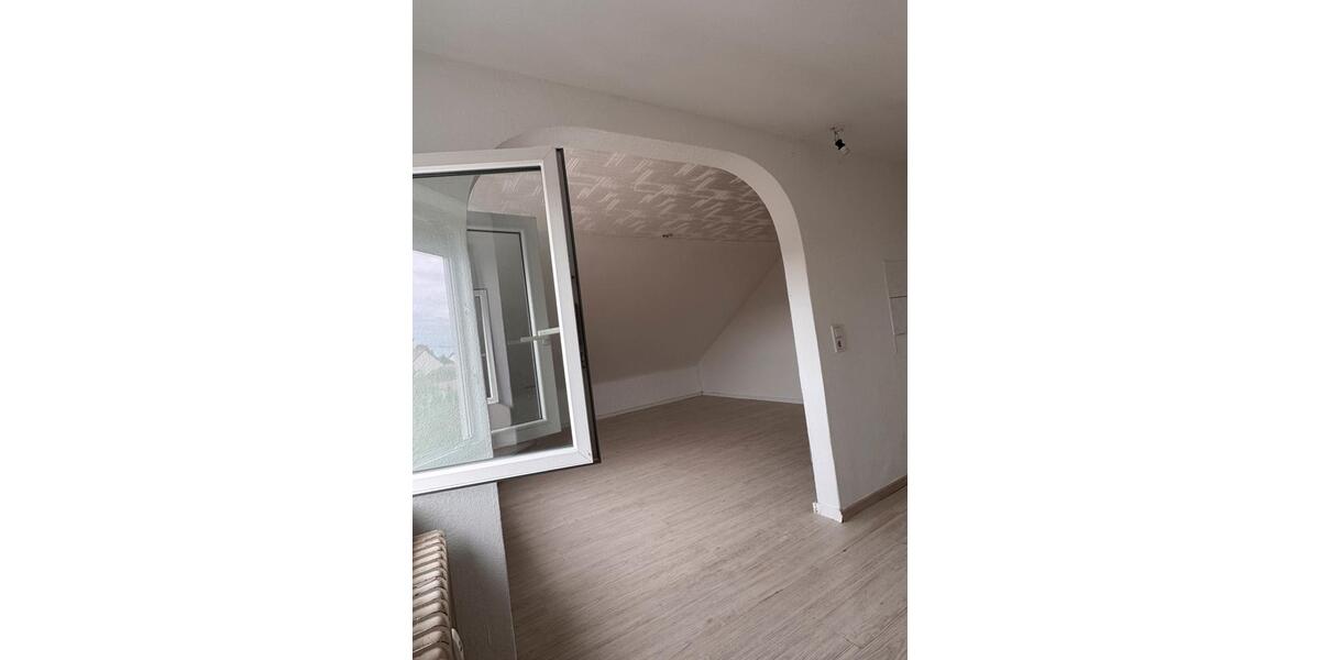 Dachgeschoßwohnung Nordheim - 2 Zimmer, 50 m&sup2;, 600&euro; | Angebot:27550306
