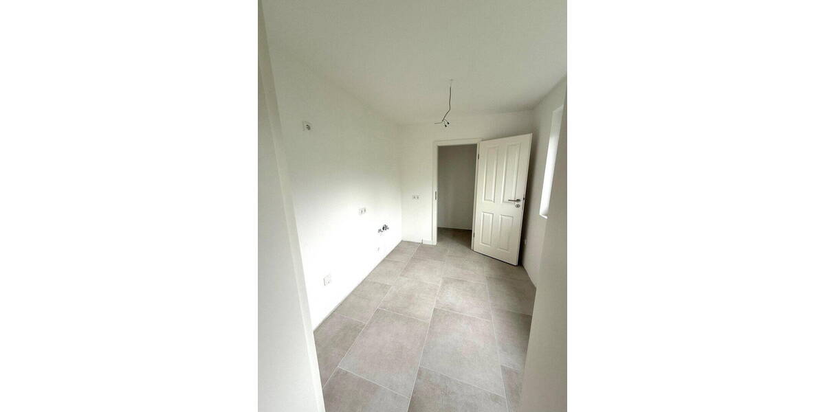 Etagenwohnung Esslingen Oberesslingen - 3 Zimmer, 91 m&sup2;, 380.000&euro; | Angebot:26402208