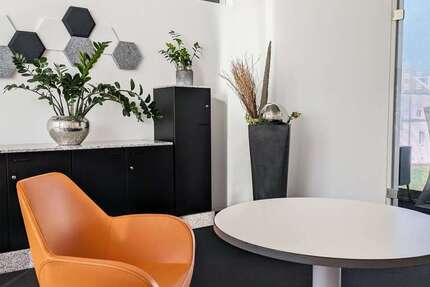 Gewerbeobjekt Schorndorf - 750&euro; | Angebot:25204301