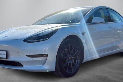 Tesla Model 3 204.937 km 19.390 &euro; Weinstadt 71384
