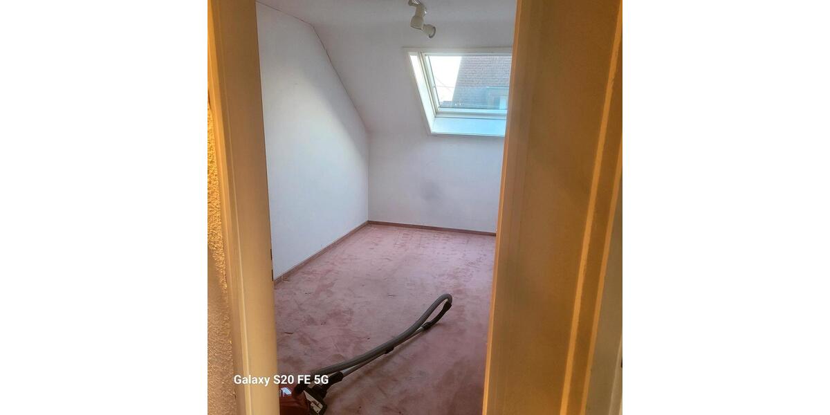 Doppelhaushälfte Ludwigsburg Pflugfelden - 8 Zimmer, 198 m&sup2;, 739.000&euro; | Angebot:26038781