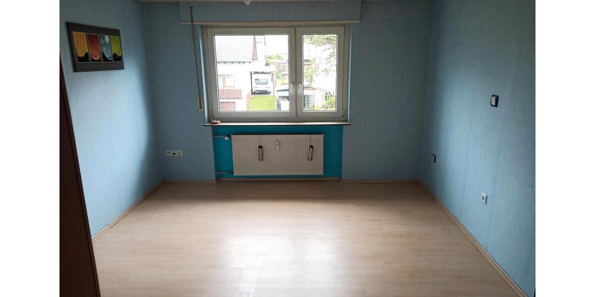 Etagenwohnung Illingen - 4 Zimmer, 104 m&sup2;, 320.000&euro; | Angebot:25063331