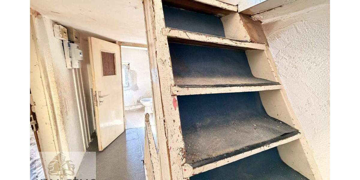 Einfamilienhaus Vaihingen an der Enz / Enzweihingen Enzweihingen - 5 Zimmer, 90 m&sup2;, 99.000&euro; | Angebot:25836706