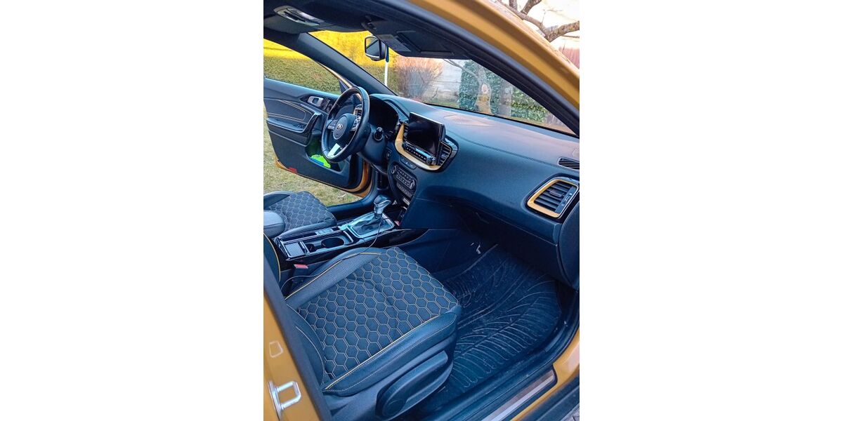 Kia XCeed 98.856 km 17.500 &euro; Leinfelden-Echterdingen 70771