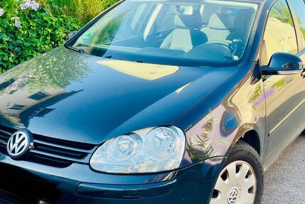 VW Golf 300.000 km 990 &euro; Stuttgart 70569