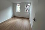 Etagenwohnung Esslingen am Neckar - 5 Zimmer, 15 m&sup2;, 550&euro; | Angebot:27565761