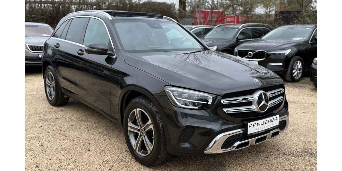 Mercedes-Benz GLC 200 106.000 km 29.799 &euro; Stuttgart-Möhringen 70567