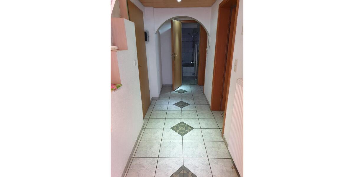 Doppelhaushälfte Brackenheim - 4 Zimmer, 148 m&sup2;, 310.000&euro; | Angebot:27202309