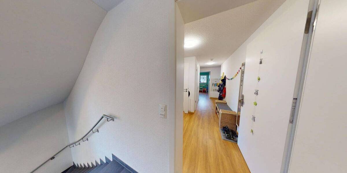 Etagenwohnung Sersheim - 3 Zimmer, 77 m&sup2;, 399.000&euro; | Angebot:25939098