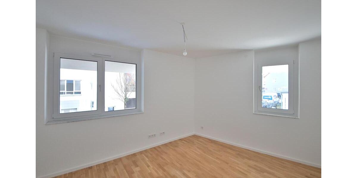 Etagenwohnung Böblingen - 5 Zimmer, 110 m&sup2;, 2.062&euro; | Angebot:25783095