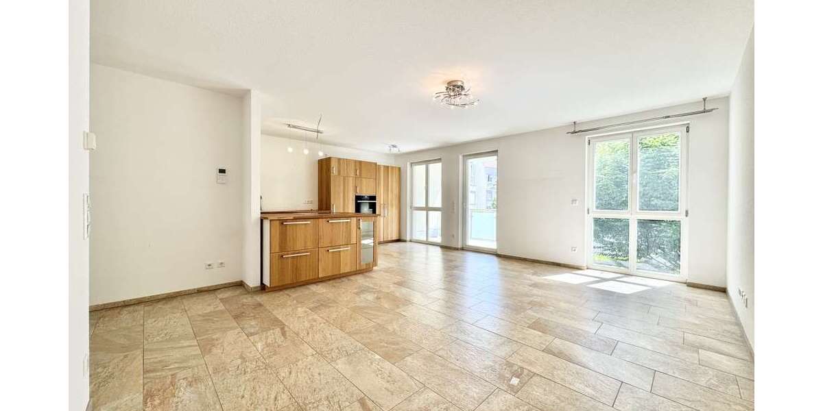 Etagenwohnung Esslingen am Neckar - 2 Zimmer, 62 m&sup2;, 355.000&euro; | Angebot:26892776