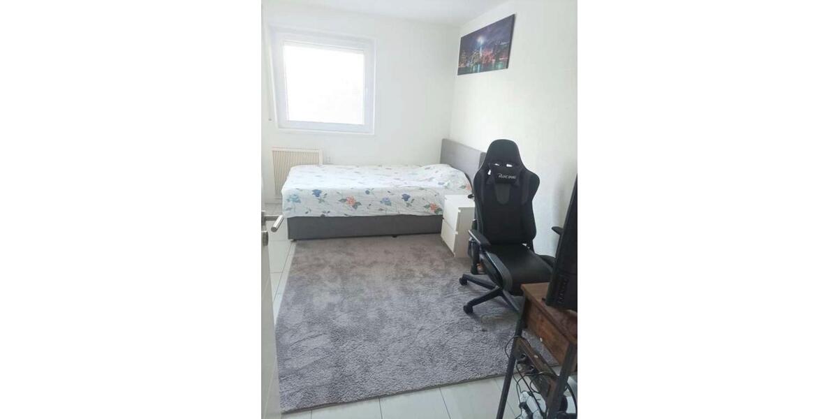 Etagenwohnung Böblingen Dagersheim - 4.5 Zimmer, 82 m&sup2;, 420.000&euro; | Angebot:26536586
