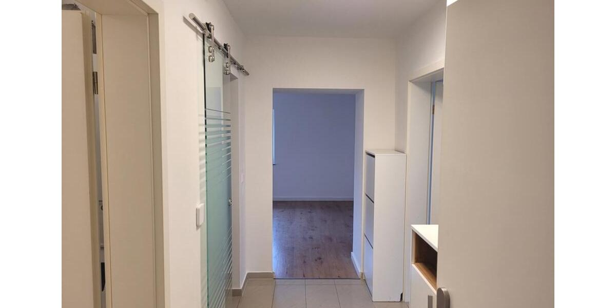 Etagenwohnung Stuttgart Hedelfingen - 3 Zimmer, 72 m&sup2;, 1.250&euro; | Angebot:25882997