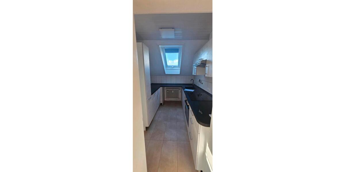 Etagenwohnung Ludwigsburg Hoheneck - 3 Zimmer, 76 m&sup2;, 1.310&euro; | Angebot:26325783