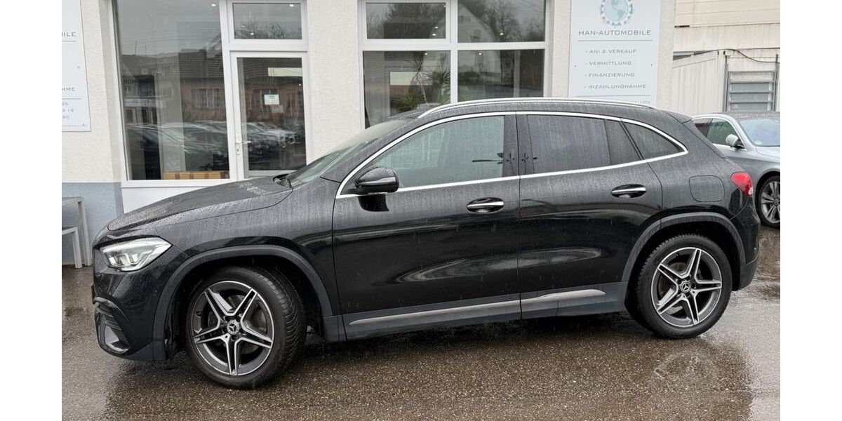 Mercedes-Benz GLA 200 150.000 km 26.990 &euro; Sindelfingen 71065