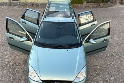 Ford Focus 175.403 km 2.990 &euro; Böblingen 71032