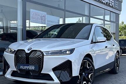 BMW iX 6.720 km 67.900 &euro; Vaihingen / Enz 71665