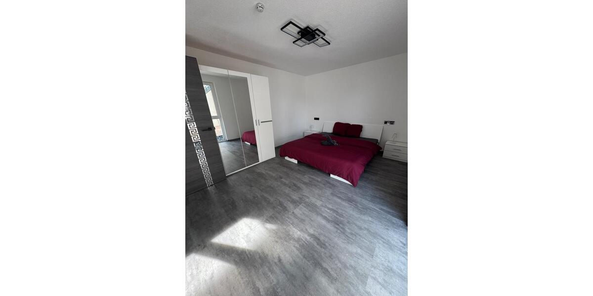 Etagenwohnung Lehrensteinsfeld - 3 Zimmer, 77 m&sup2;, 1.850&euro; | Angebot:24396283