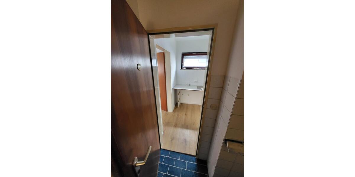 Etagenwohnung Markgröningen - 1 Zimmer, 26 m&sup2;, 342&euro; | Angebot:25253412