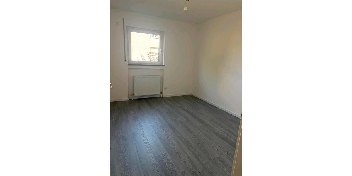 Hochparterre Schorndorf - 3 Zimmer, 64 m&sup2;, 1.260&euro; | Angebot:27568189