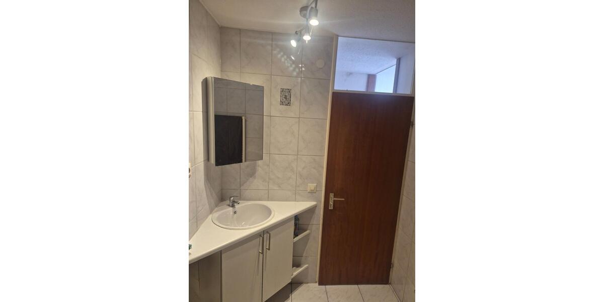 Etagenwohnung Leonberg - 1.5 Zimmer, 48 m&sup2;, 189.000&euro; | Angebot:25907056