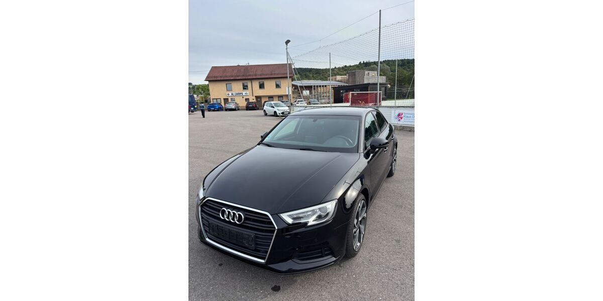 Audi A3 130.000 km 13.500 &euro; Fellbach 70736