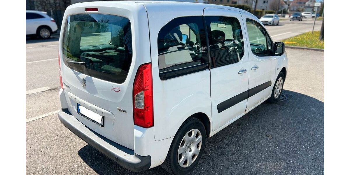 Peugeot Partner Tepee 270.000 km 1.150 &euro; Stuttgarter 70563