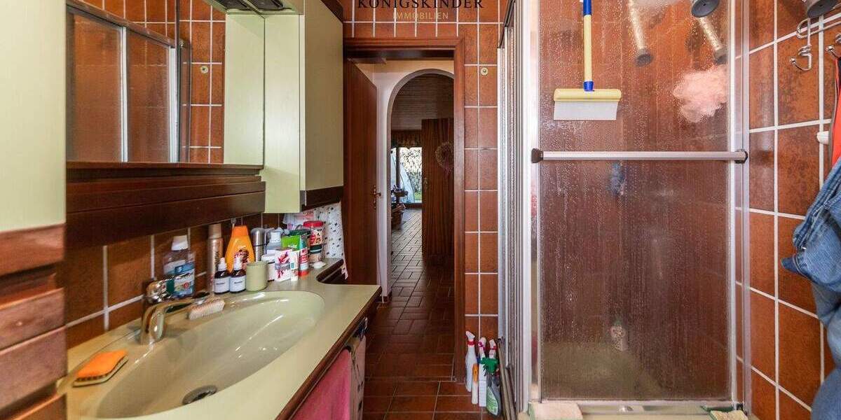 Doppelhaushälfte Oberstenfeld - 8 Zimmer, 161 m&sup2;, 490.000&euro; | Angebot:25862924