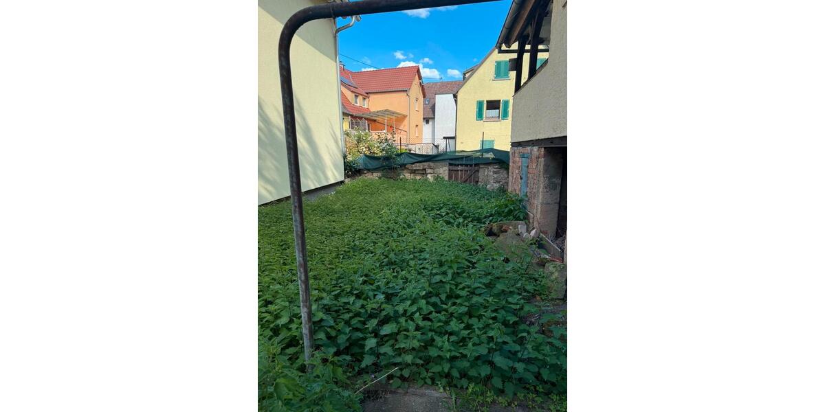Einfamilienhaus Lauffen am Neckar - 4.5 Zimmer, 338 m&sup2;, 175.000&euro; | Angebot:27168931
