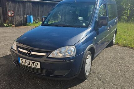 Opel Combo 200.000 km 1.100 &euro; Stuttgart 70435