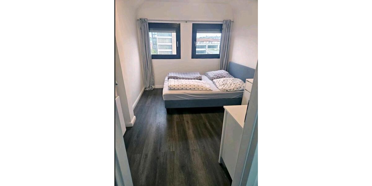 Etagenwohnung Stuttgart Feuerbach - 3 Zimmer, 1.250&euro; | Angebot:22925603