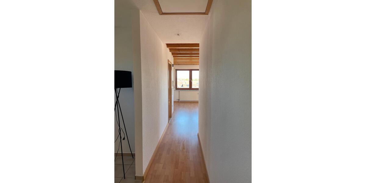 Dachgeschoßwohnung Pleidelsheim - 2 Zimmer, 56 m&sup2;, 850&euro; | Angebot:26247558