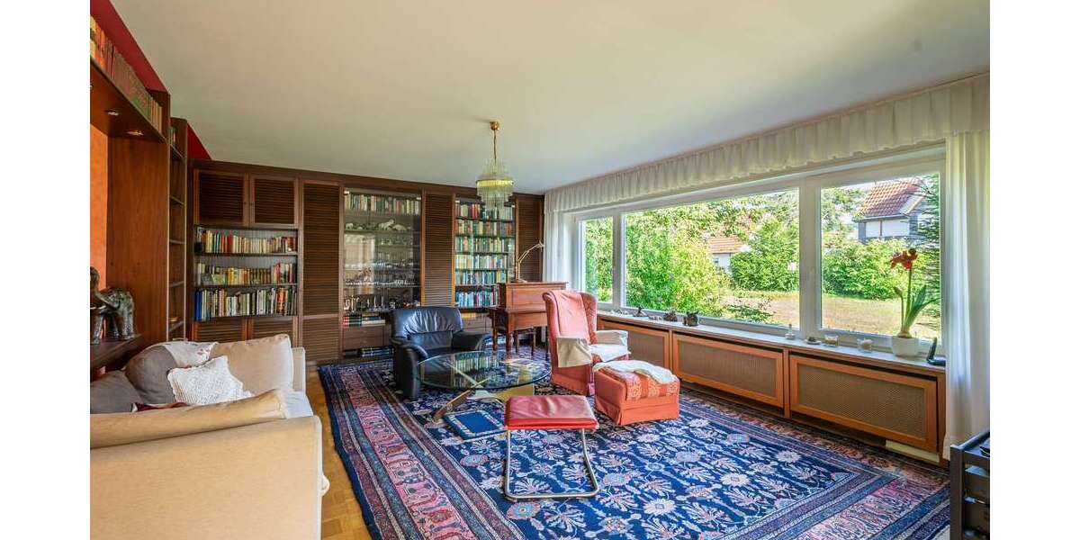 Einfamilienhaus Schorndorf - 10 Zimmer, 287 m&sup2;, 990.000&euro; | Angebot:24703013