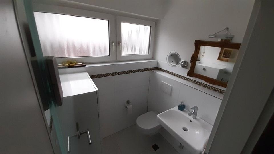 Erdgeschoßwohnung Leonberg - 4.5 Zimmer, 150 m&sup2;, 590.000&euro; | Angebot:26587813