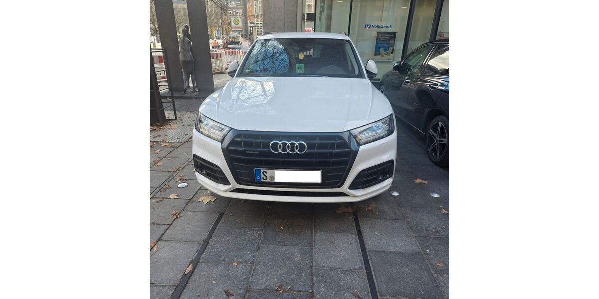 Audi Q5 124.000 km 23.000 &euro; Stuttgart 70378