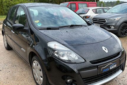 Renault Clio 150.000 km 3.790 &euro; Renningen 71272