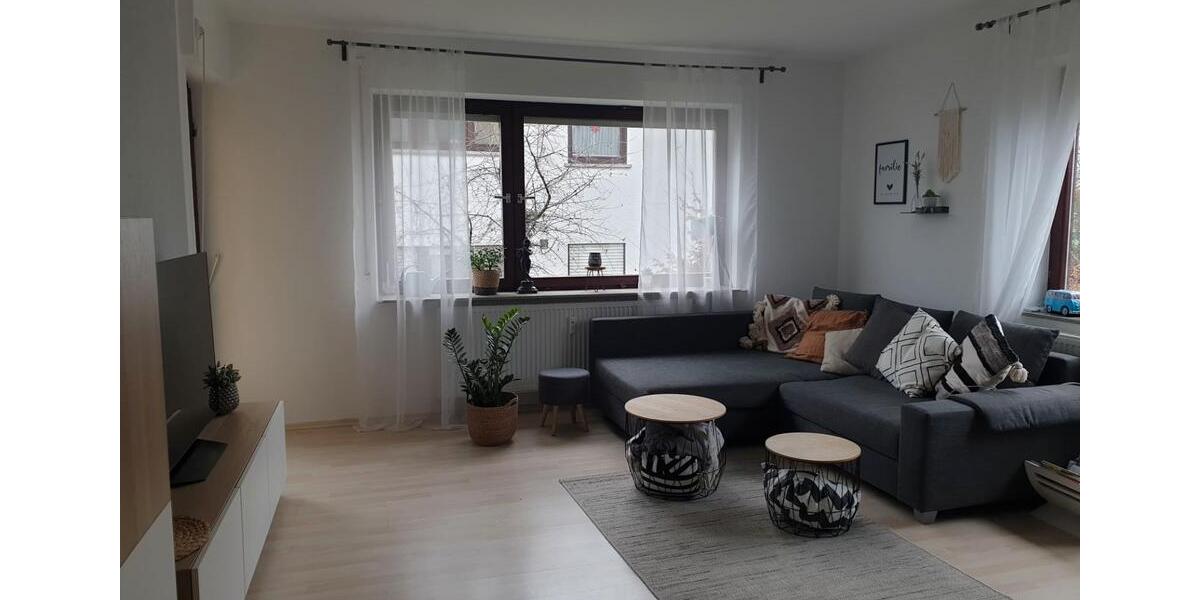 Erdgeschoßwohnung Schwieberdingen - 4 Zimmer, 96 m&sup2;, 1.400&euro; | Angebot:26415133