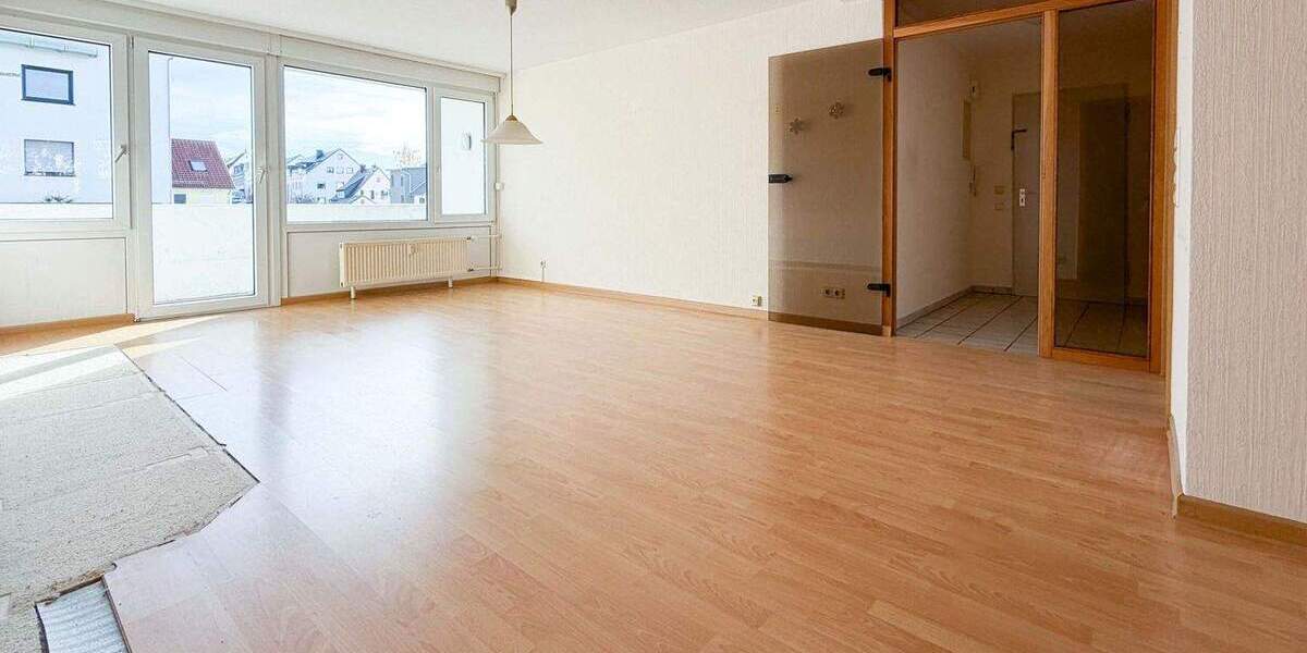 Etagenwohnung Leonberg - 2 Zimmer, 63 m&sup2;, 195.000&euro; | Angebot:25680453