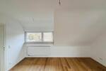 Dachgeschoßwohnung Stuttgart Mühlhausen - 1 Zimmer, 24 m&sup2;, 135.000&euro; | Angebot:27166095